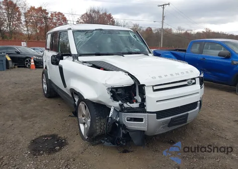 2024 Land Rover Defender 110 P300 z USA, uszkodzony, nr VIN SALEJ7EXXR2289786